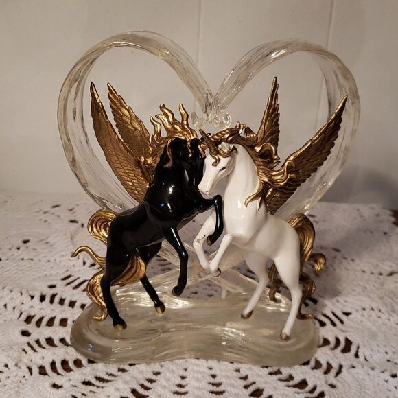 Hamilton Collection Other - Hamilton Collection "One Heart, True Love" from Wings of Love Collection